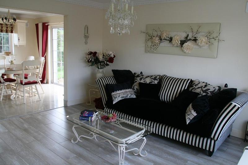 Cherville Bed & Breakfast Cavan Bagian luar foto